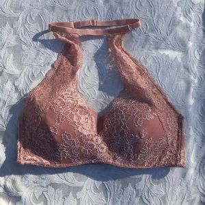 Sophia b. Lace neck collar bra size 34B